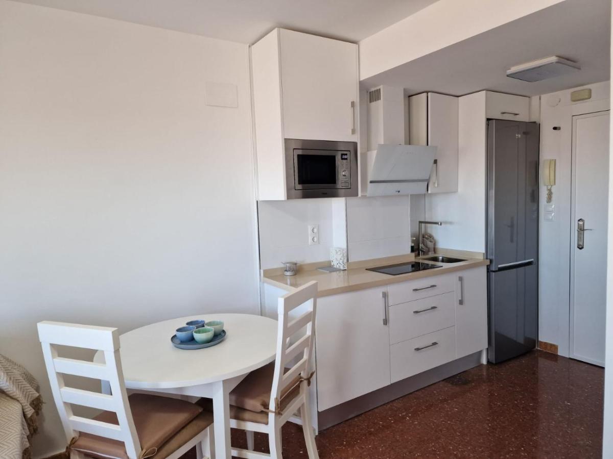 Apartamento Sereva Plazamar Torre Del Mar Dış mekan fotoğraf